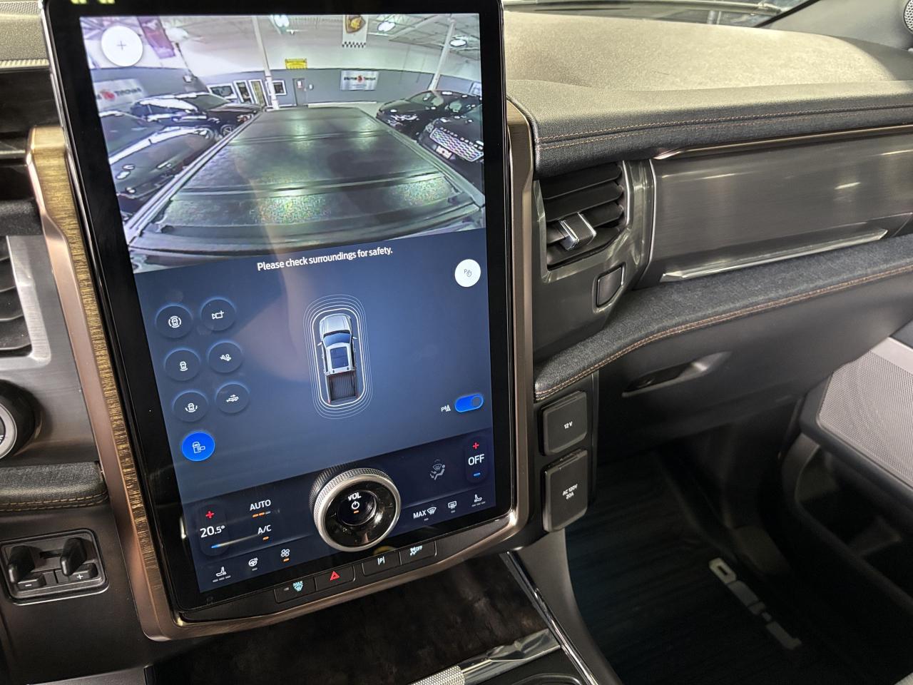 2023 Ford F-150 Lightning LARIAT 4WD|SUPERCREW|EXTENDEDRANGE|AZUREGRAY|NAV|+ - Photo #41