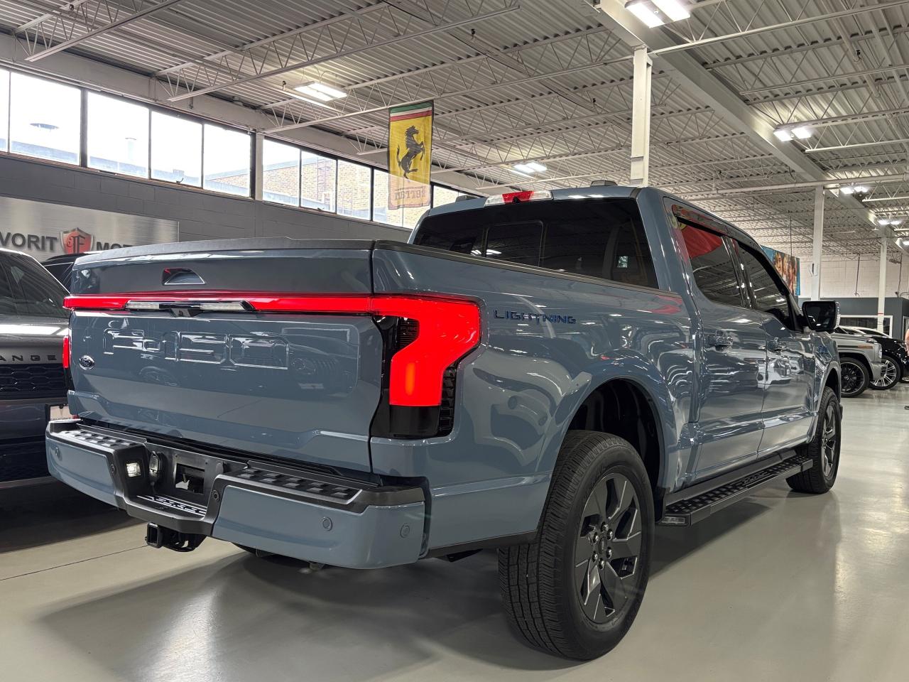 2023 Ford F-150 Lightning LARIAT 4WD|SUPERCREW|EXTENDEDRANGE|AZUREGRAY|NAV|+ - Photo #7