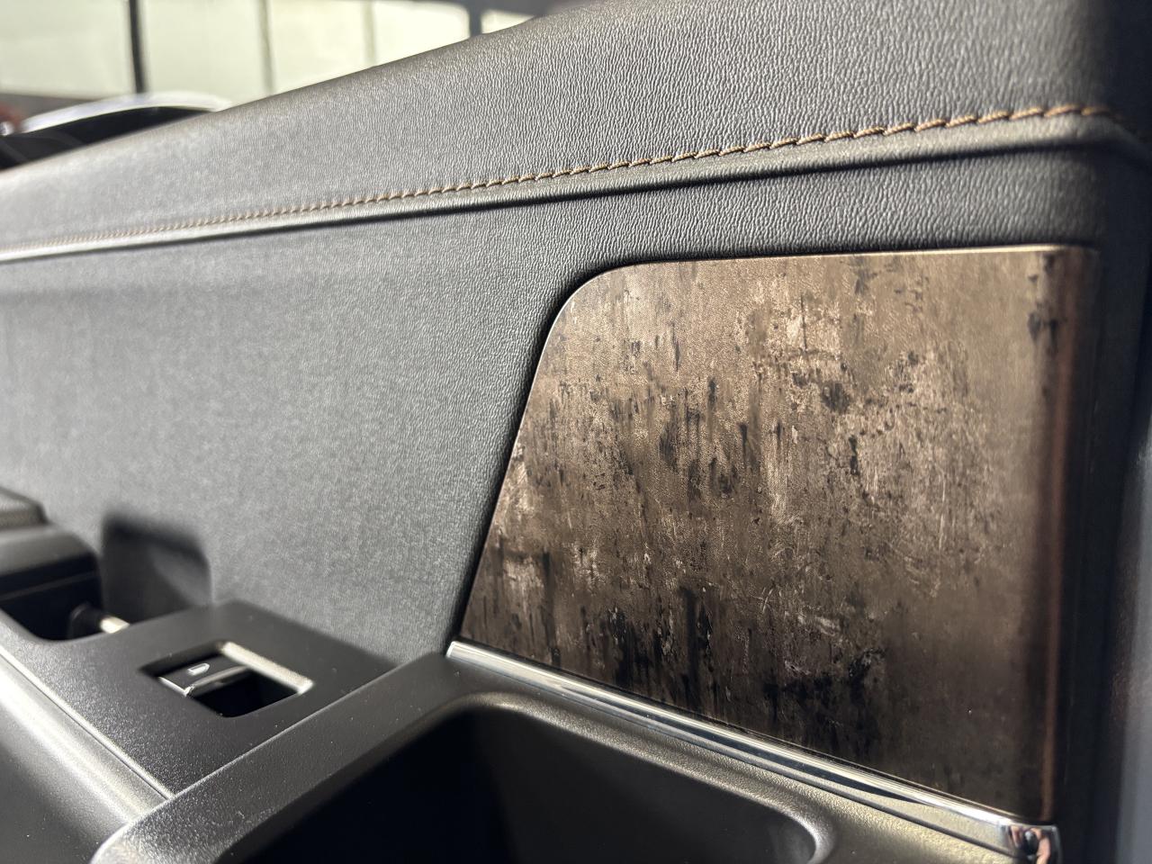 2023 Ford F-150 Lightning LARIAT 4WD|SUPERCREW|EXTENDEDRANGE|AZUREGRAY|NAV|+ - Photo #16