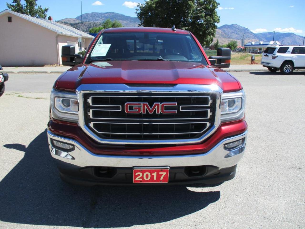 2017 GMC Sierra 1500 SLE CREW CAB 4X4 Photo1