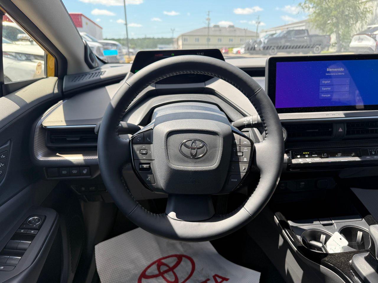 2025 Toyota Prius Limited AWD Photo