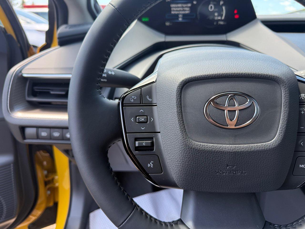 2025 Toyota Prius Limited AWD Photo