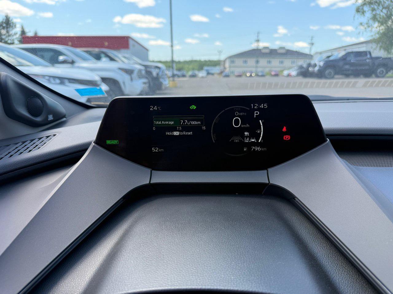 2025 Toyota Prius Limited AWD Photo
