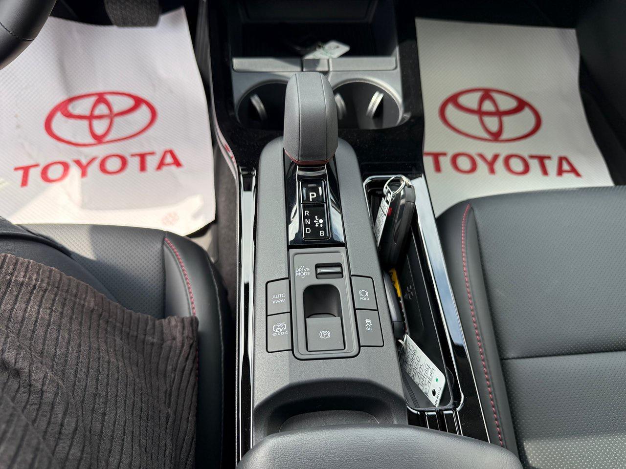 2025 Toyota Prius Plug-In Hybrid XSE Photo