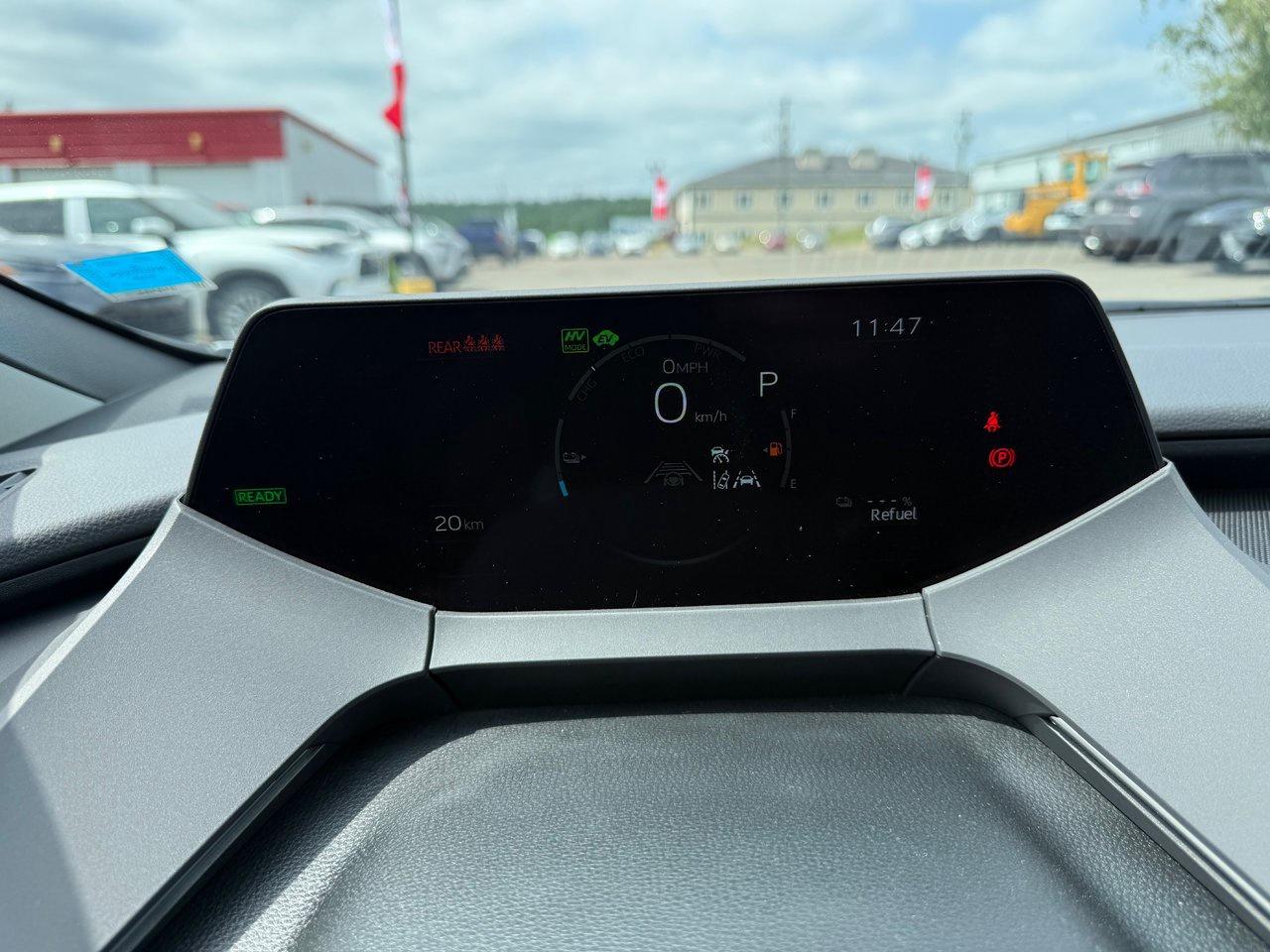 2025 Toyota Prius Plug-In Hybrid XSE Photo
