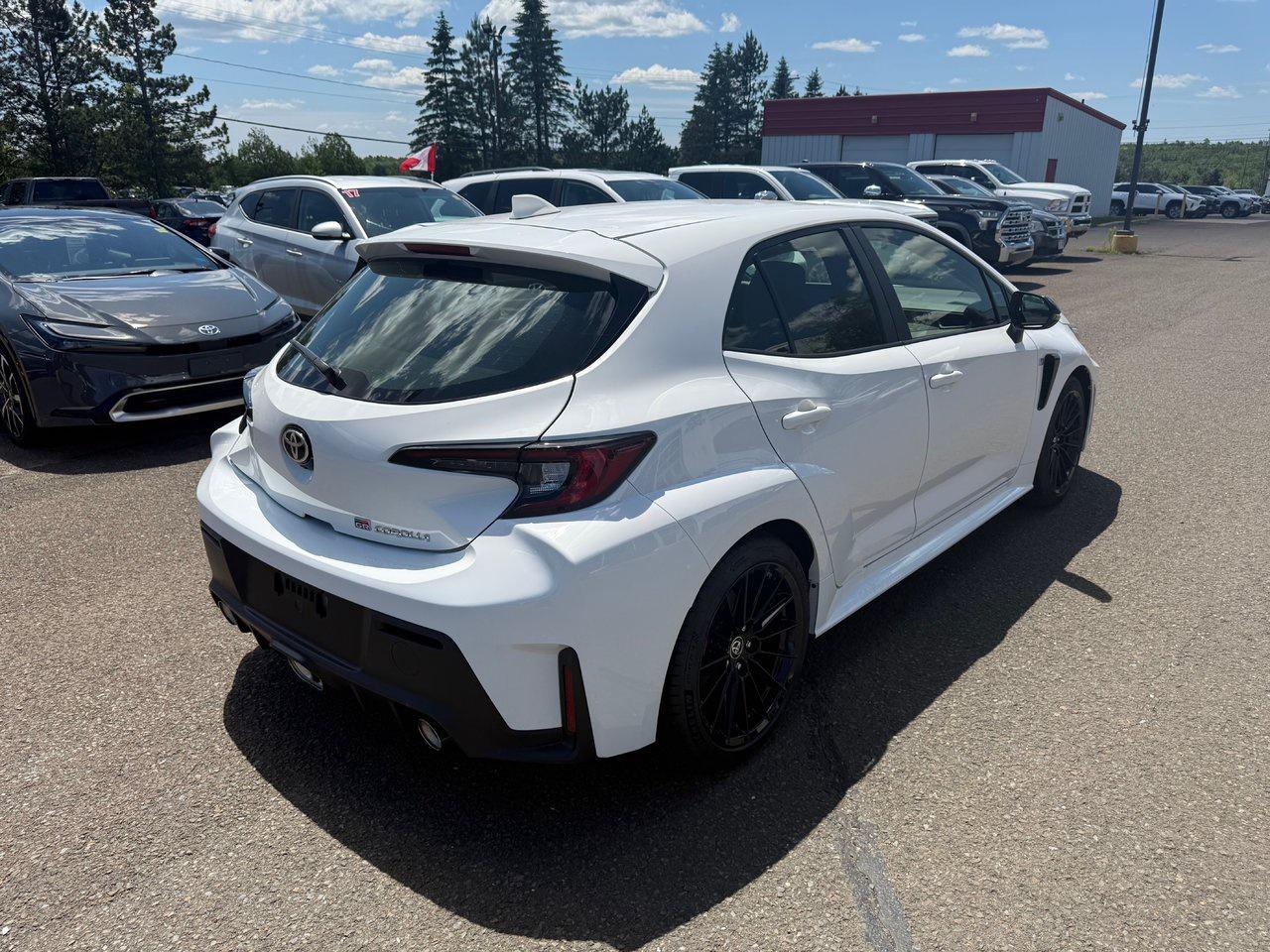 2025 Toyota GR Corolla Core Photo4