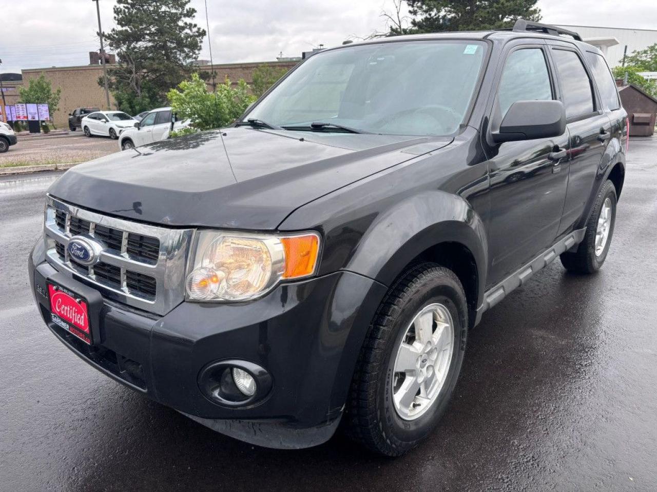 Used 2011 Ford Escape XLT 4dr 4x4 Automatic for sale in Mississauga, ON