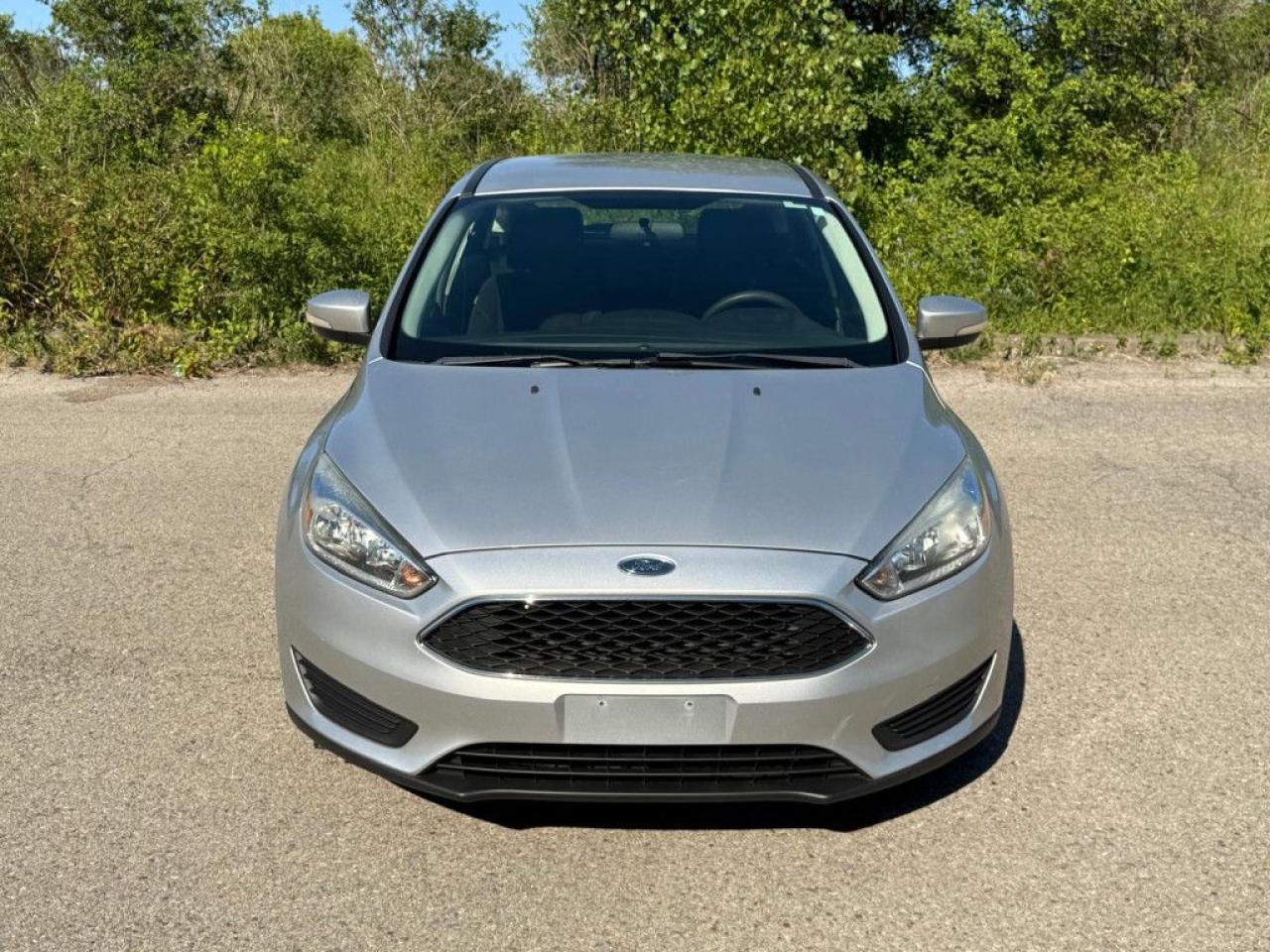 2016 Ford Focus SE |LOW KMS|BACK-UP CAM|BLUETOOTH|ALLOY WHEELS| - Photo #9