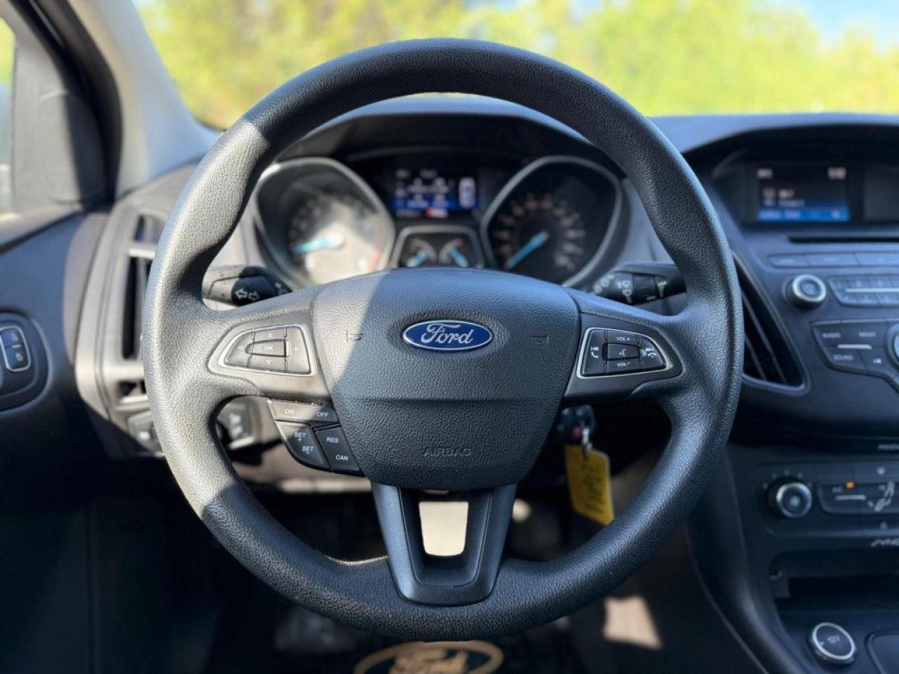 2016 Ford Focus SE |LOW KMS|BACK-UP CAM|BLUETOOTH|ALLOY WHEELS| - Photo #13