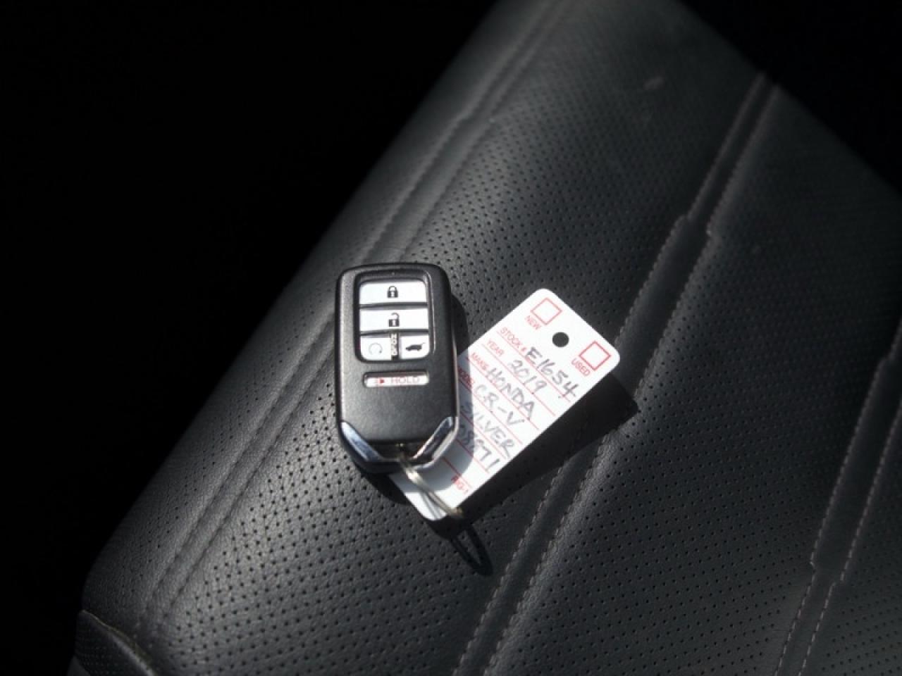 2019 Honda CR-V EX-L  **LOW MILEAGE** Photo
