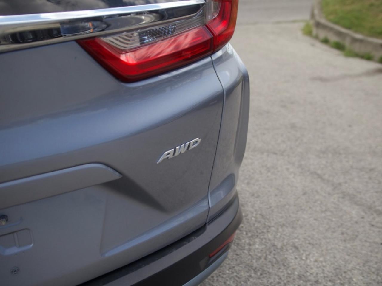 2019 Honda CR-V EX-L  **LOW MILEAGE** Photo