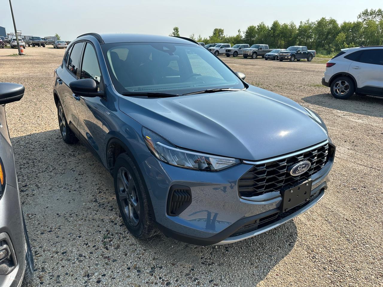 2025 Ford Escape ST-LINE AWD 300A Photo2