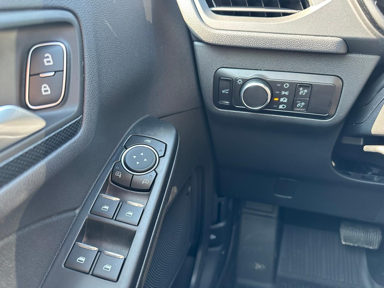 2025 Ford Escape ST-LINE AWD 300A Photo5