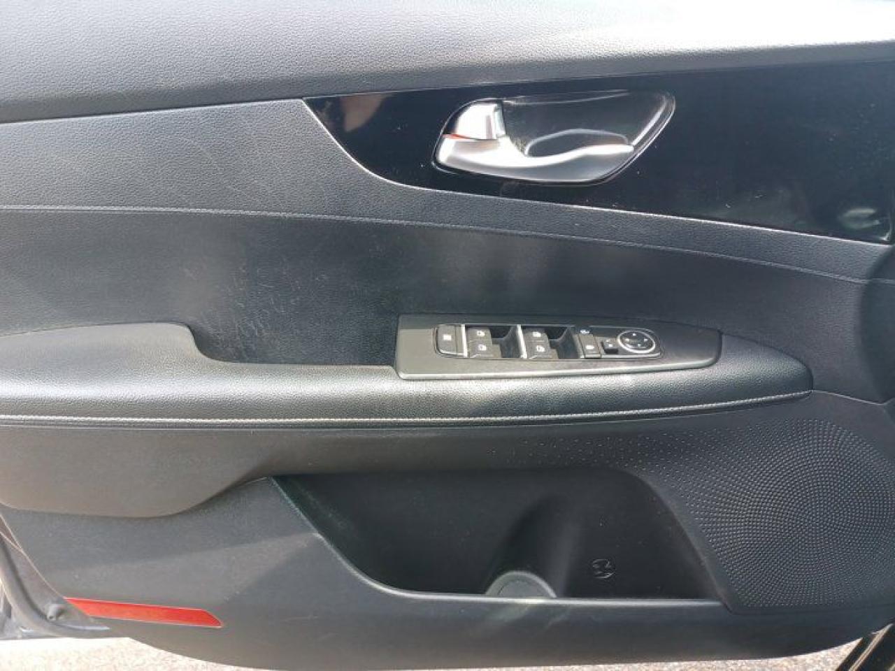 12698277