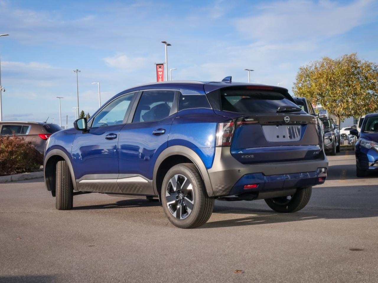 2025 Nissan Kicks SV  - Premium Package Photo3