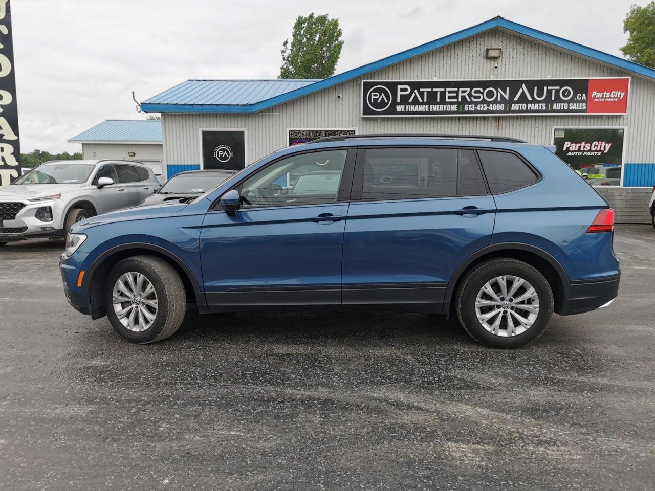 2019 Volkswagen Tiguan S 4Motion - Photo #2