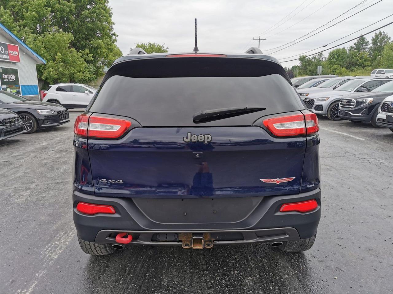 2016 Jeep Cherokee Trailhawk - Photo #5