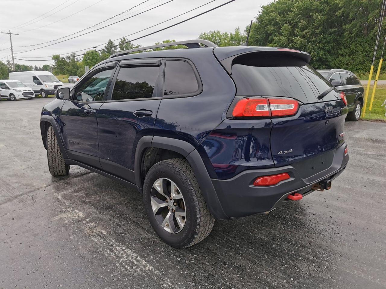 2016 Jeep Cherokee Trailhawk - Photo #4