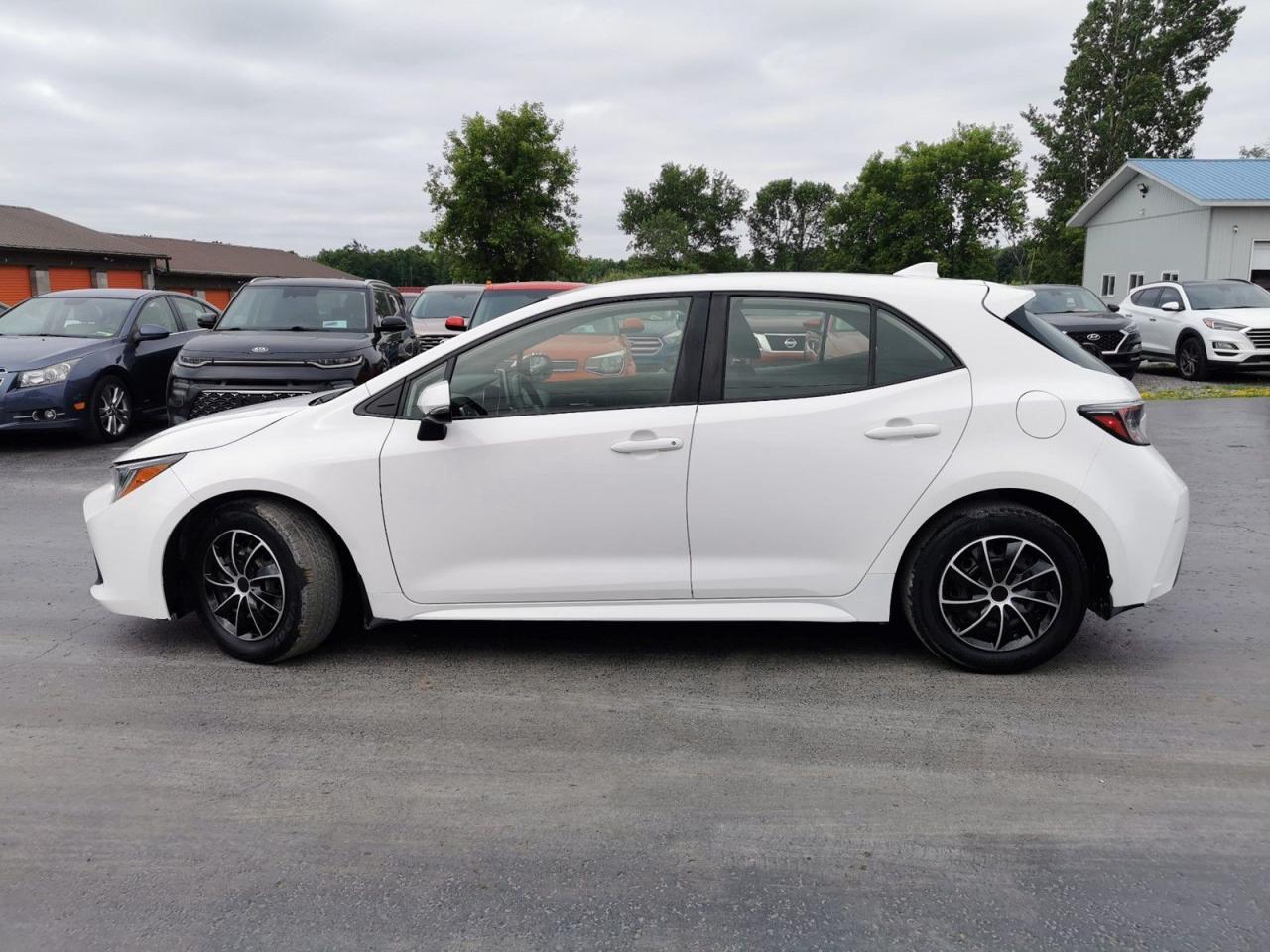 2020 Toyota Corolla SE - Photo #3