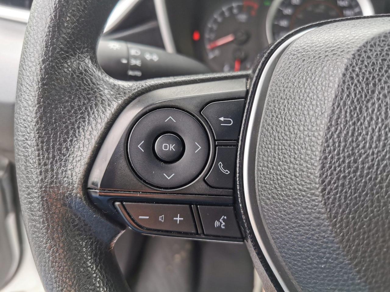 2020 Toyota Corolla SE - Photo #17