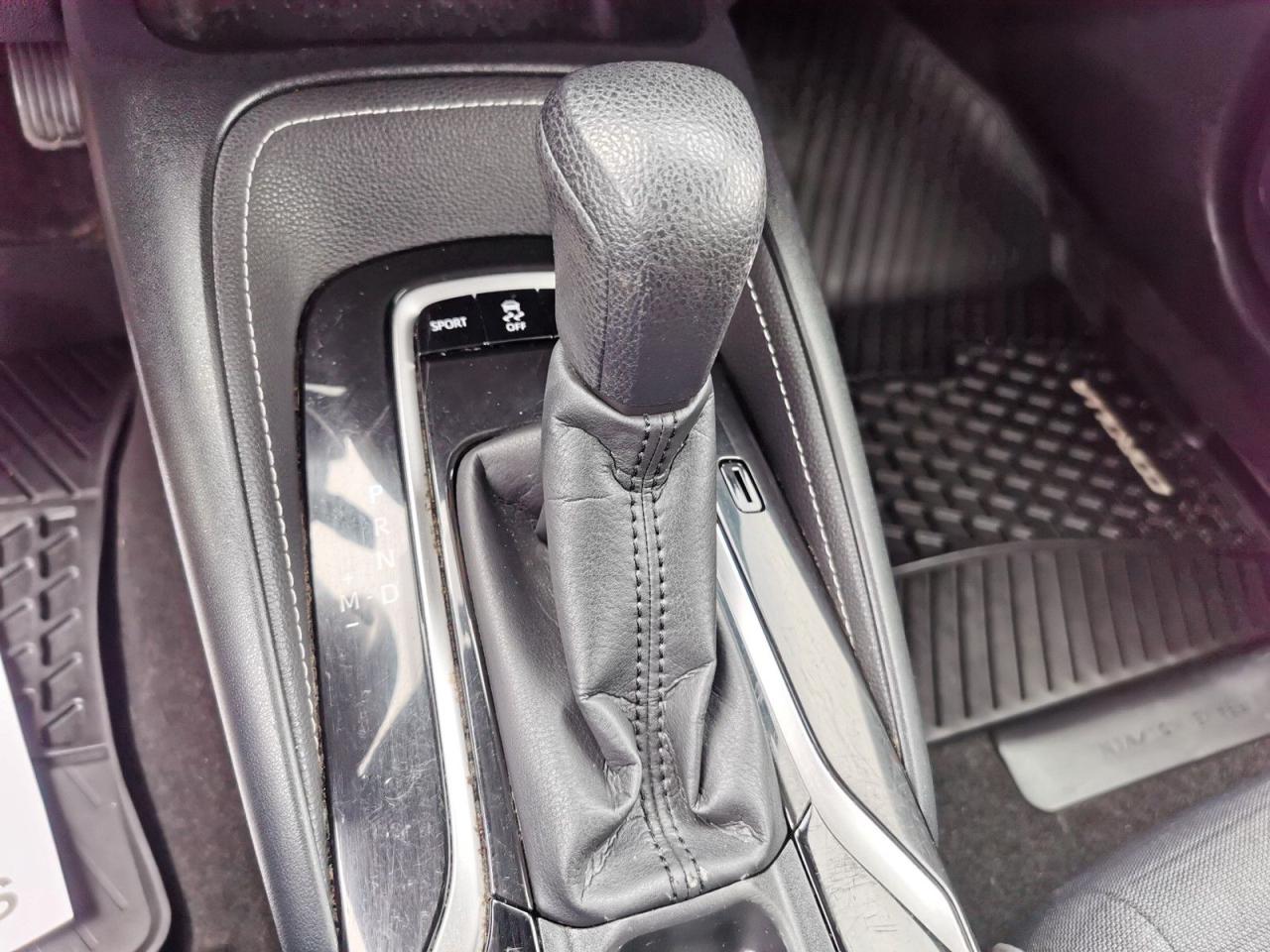 2020 Toyota Corolla SE - Photo #28