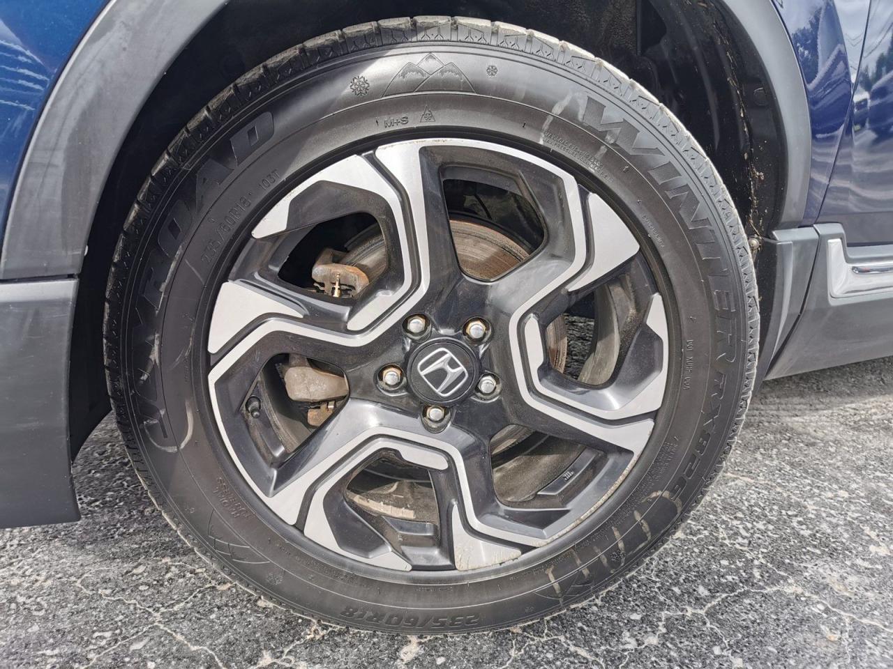 2019 Honda CR-V Touring AWD - Photo #28