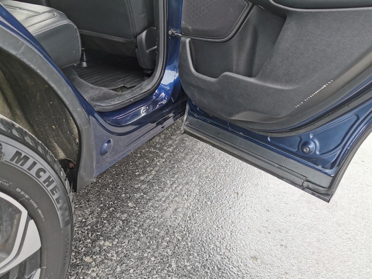 2019 Honda CR-V Touring AWD - Photo #33