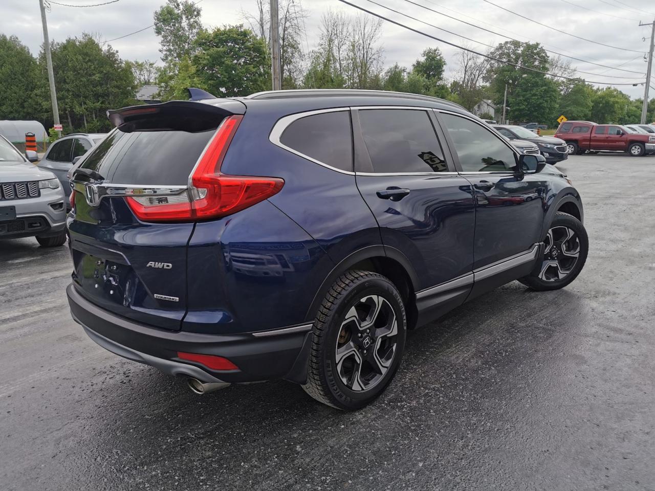 2019 Honda CR-V Touring AWD Photo4