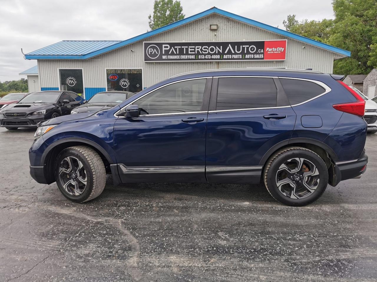 2019 Honda CR-V Touring AWD Photo3