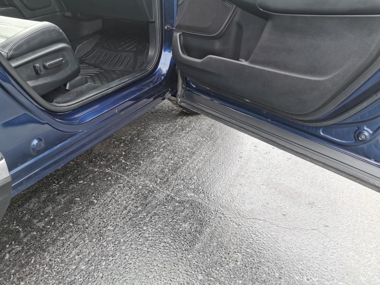 2019 Honda CR-V Touring AWD - Photo #19