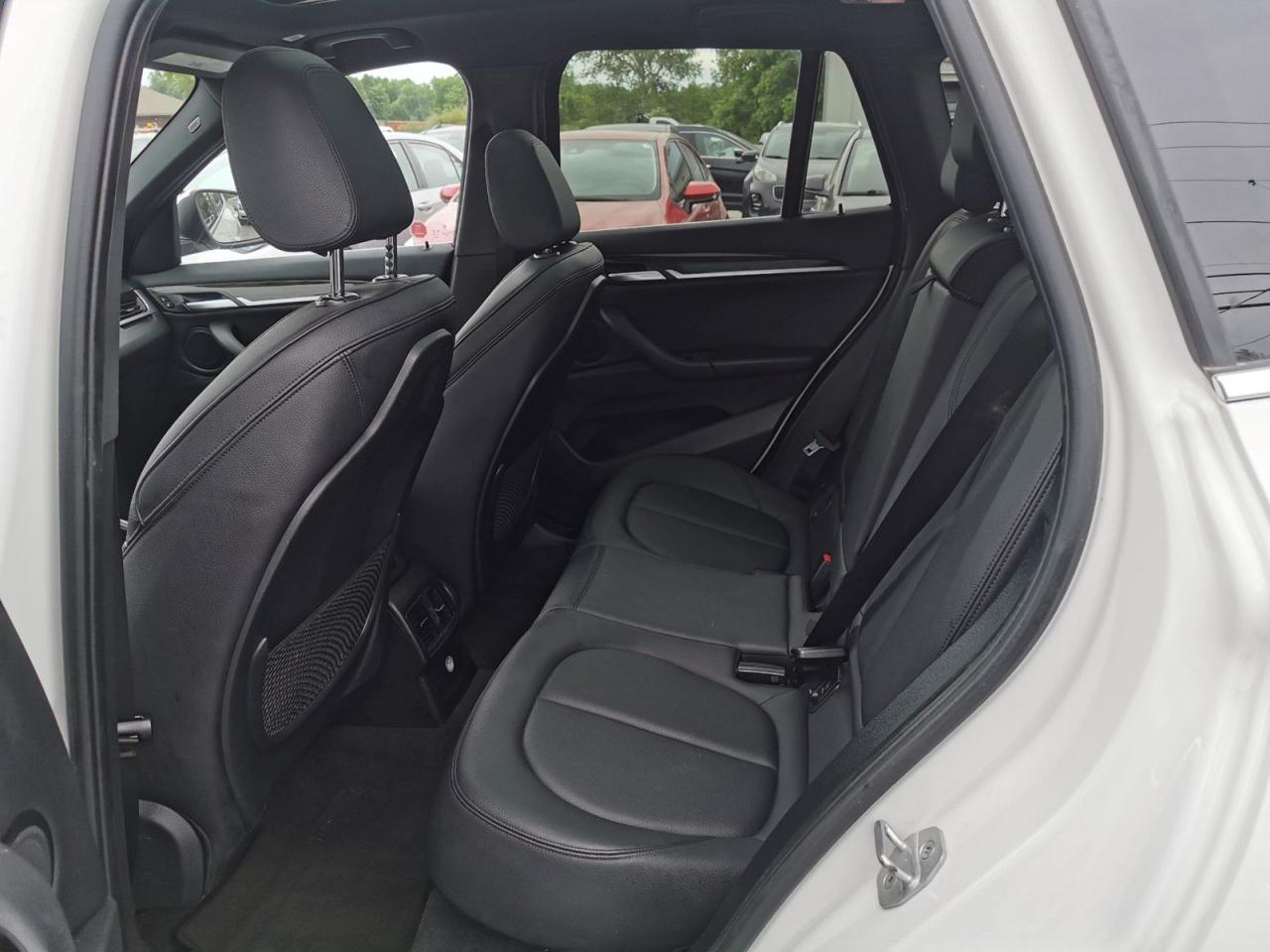 2018 BMW X1 28i xDrive - Photo #10