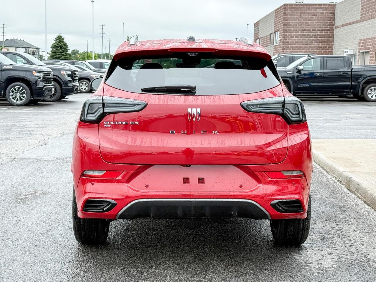 2026 Buick Encore GX Avenir 1.3L 3CYL WITH REMOTE START/ENTRY, SUNROOF, HEATED SEATS, HEATED STEERING WHEEL, HD SURROUND VISION, Photo3