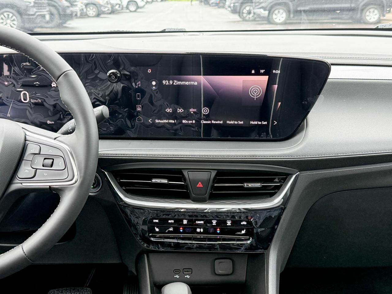 2026 Buick Encore GX Avenir 1.3L 3CYL WITH REMOTE START/ENTRY, SUNROOF, HEATED SEATS, HEATED STEERING WHEEL, HD SURROUND VISION, Photo