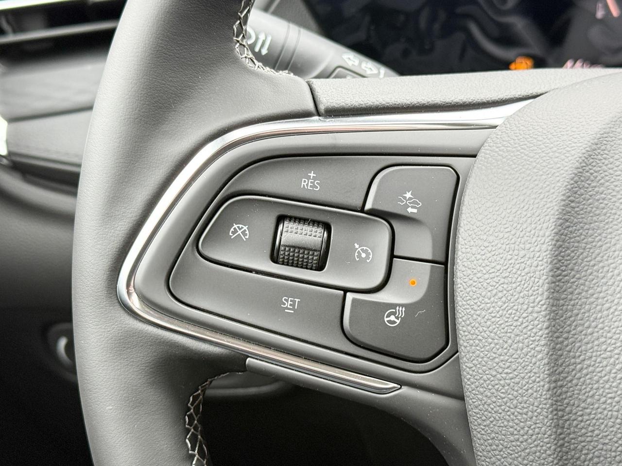 2026 Buick Encore GX Avenir 1.3L 3CYL WITH REMOTE START/ENTRY, SUNROOF, HEATED SEATS, HEATED STEERING WHEEL, HD SURROUND VISION, Photo