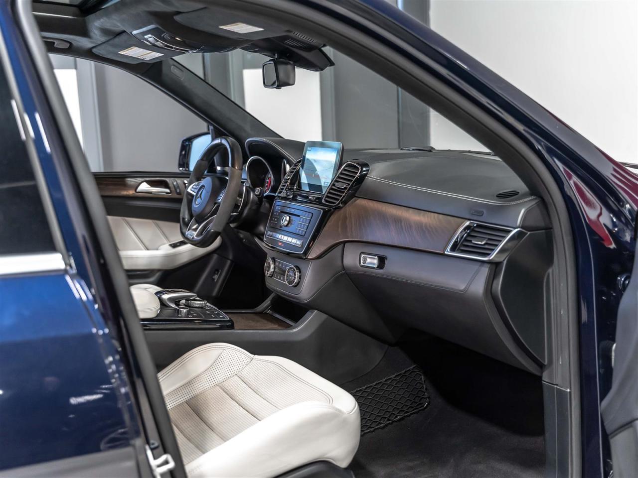 2017 Mercedes-Benz GLE AMG GLE 63 S|DESIGNO|DISTRONIC|BLINDSPOT|HARMAN KARDON|LOADED Photo