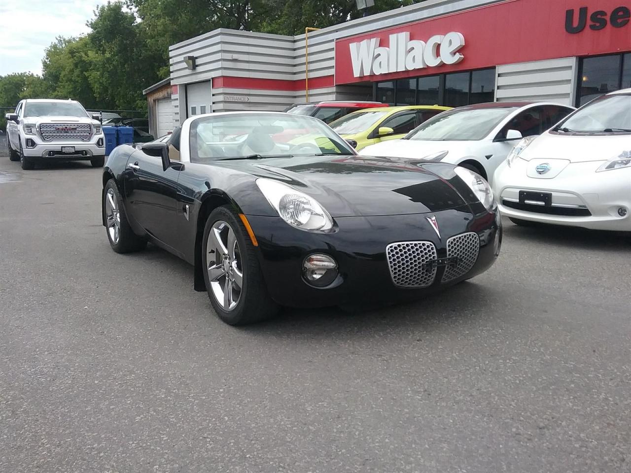 Used 2007 Pontiac Solstice 5 Speed | Leather Seats | A/C for sale in Ottawa, ON