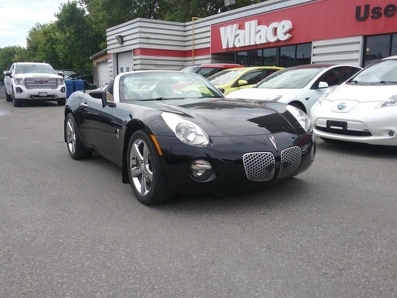 Used 2007 Pontiac Solstice 5 Speed | Leather Seats | A/C for sale in Ottawa, ON
