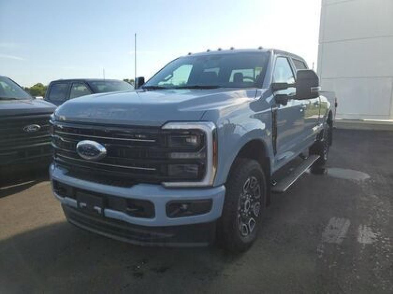 New 2025 Ford F-350 Platinum for sale in Moose Jaw, SK