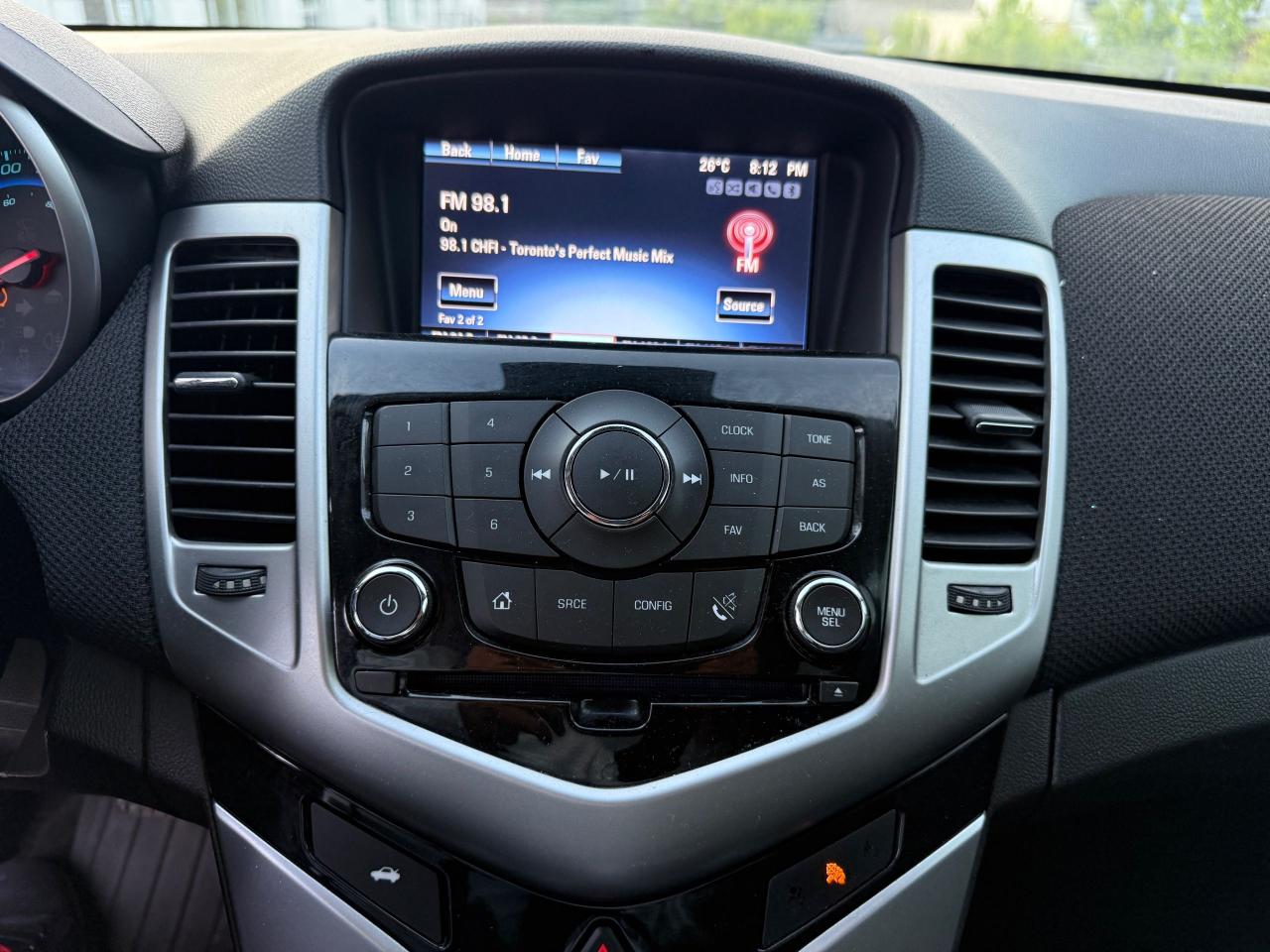 2015 Chevrolet Cruze 1LT - Photo #14