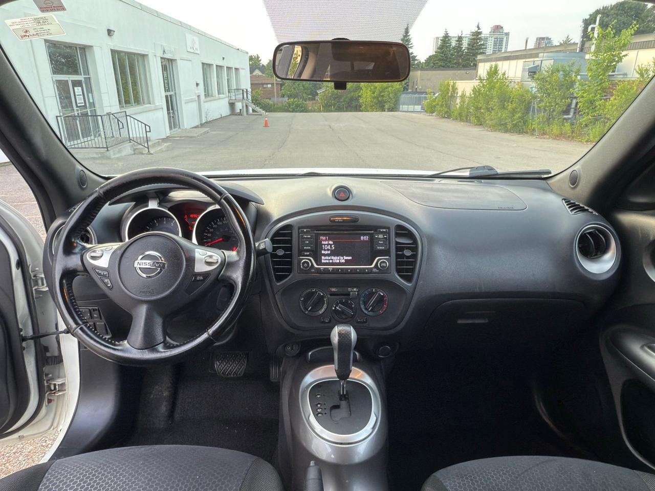 2015 Nissan Juke SV - Photo #12
