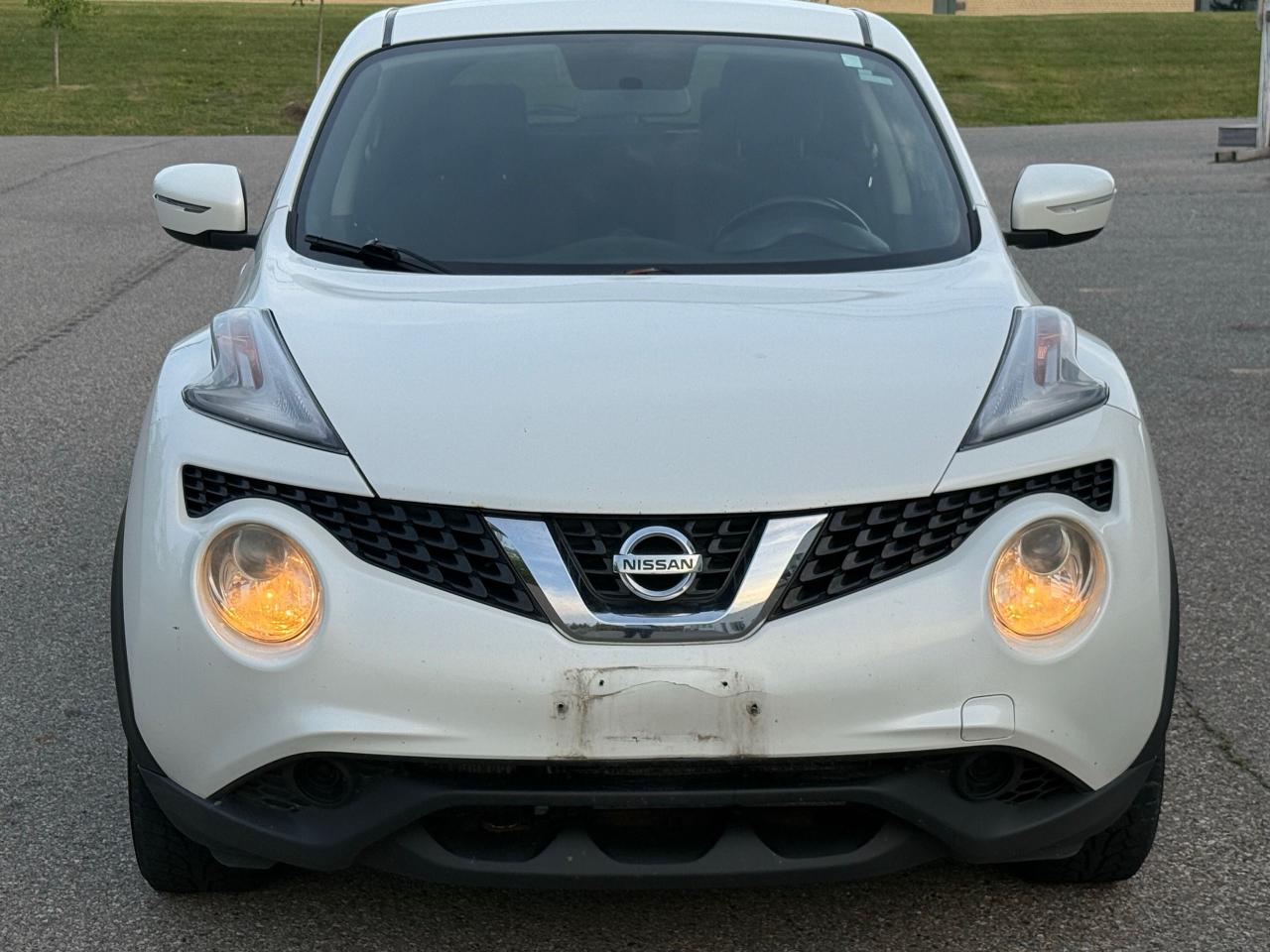 2015 Nissan Juke SV - Photo #2