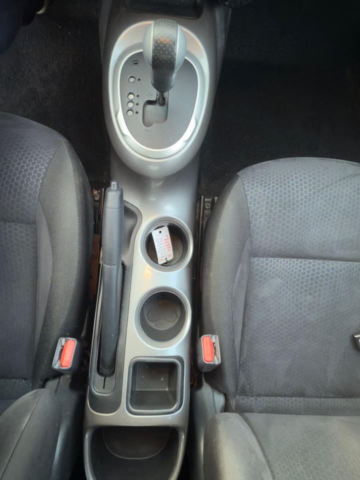 2015 Nissan Juke SV - Photo #16