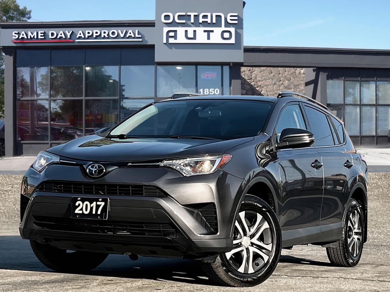 Used 2017 Toyota RAV4 LE AWD for sale in Scarborough, ON