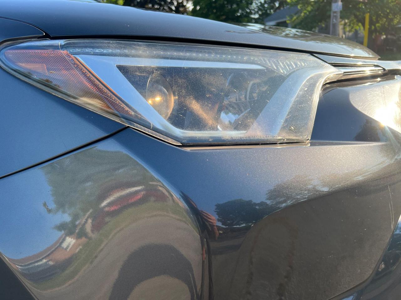 2017 Toyota RAV4 LE AWD - Photo #6
