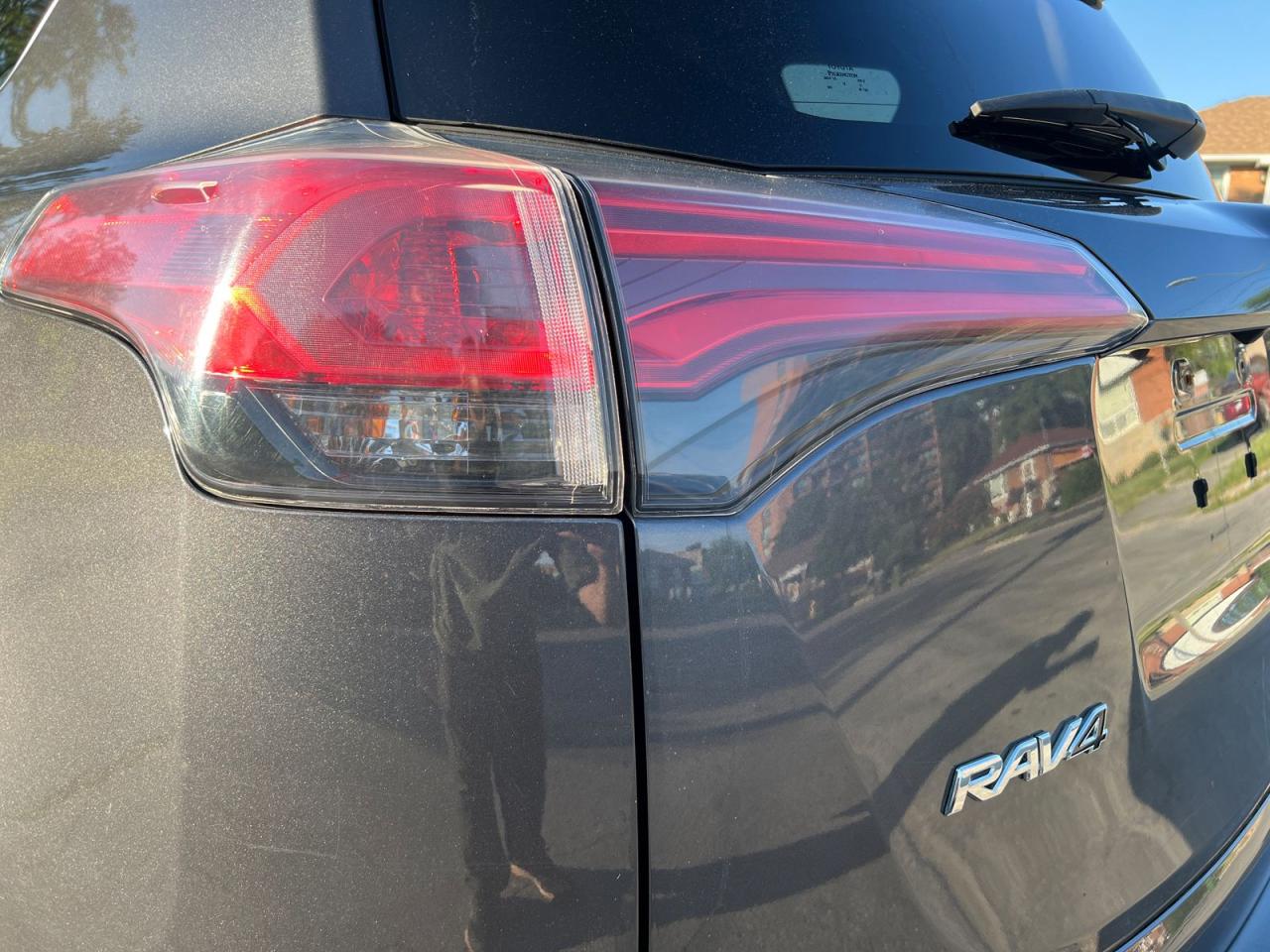 2017 Toyota RAV4 LE AWD - Photo #7