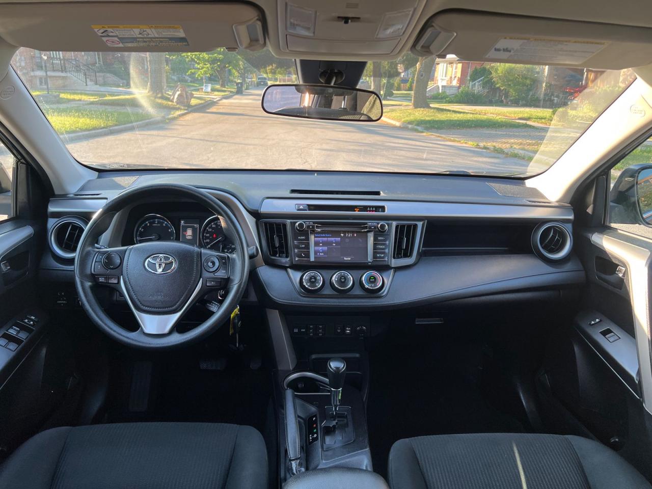2017 Toyota RAV4 LE AWD - Photo #14