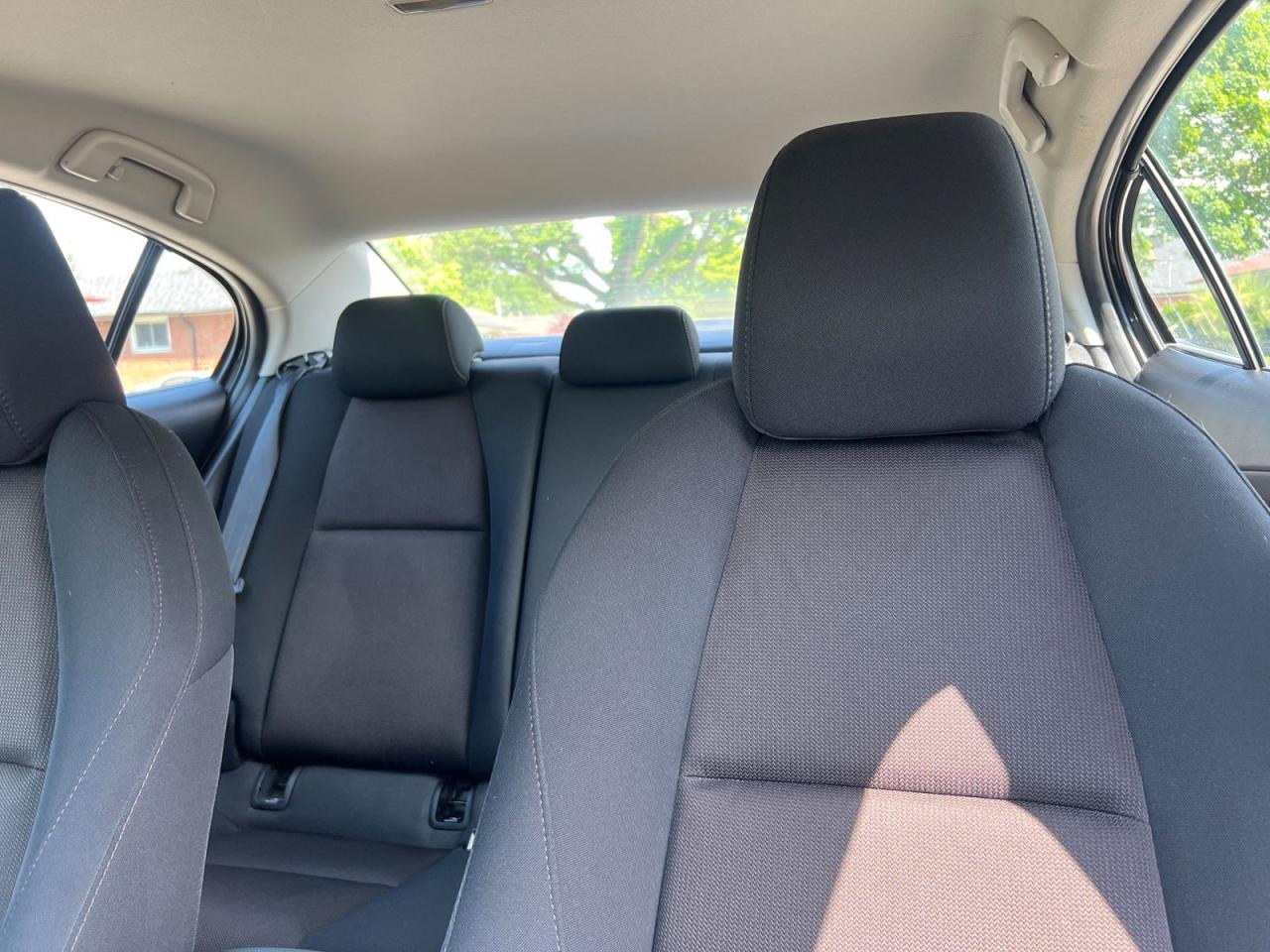 2020 Mazda MAZDA3 FWD - Photo #25