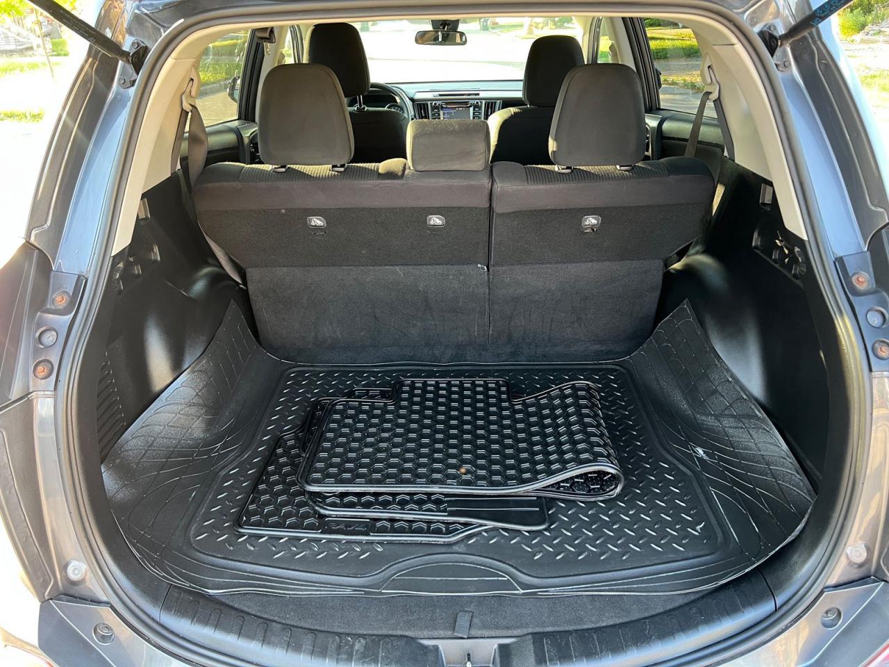 2017 Toyota RAV4 LE AWD - Photo #12