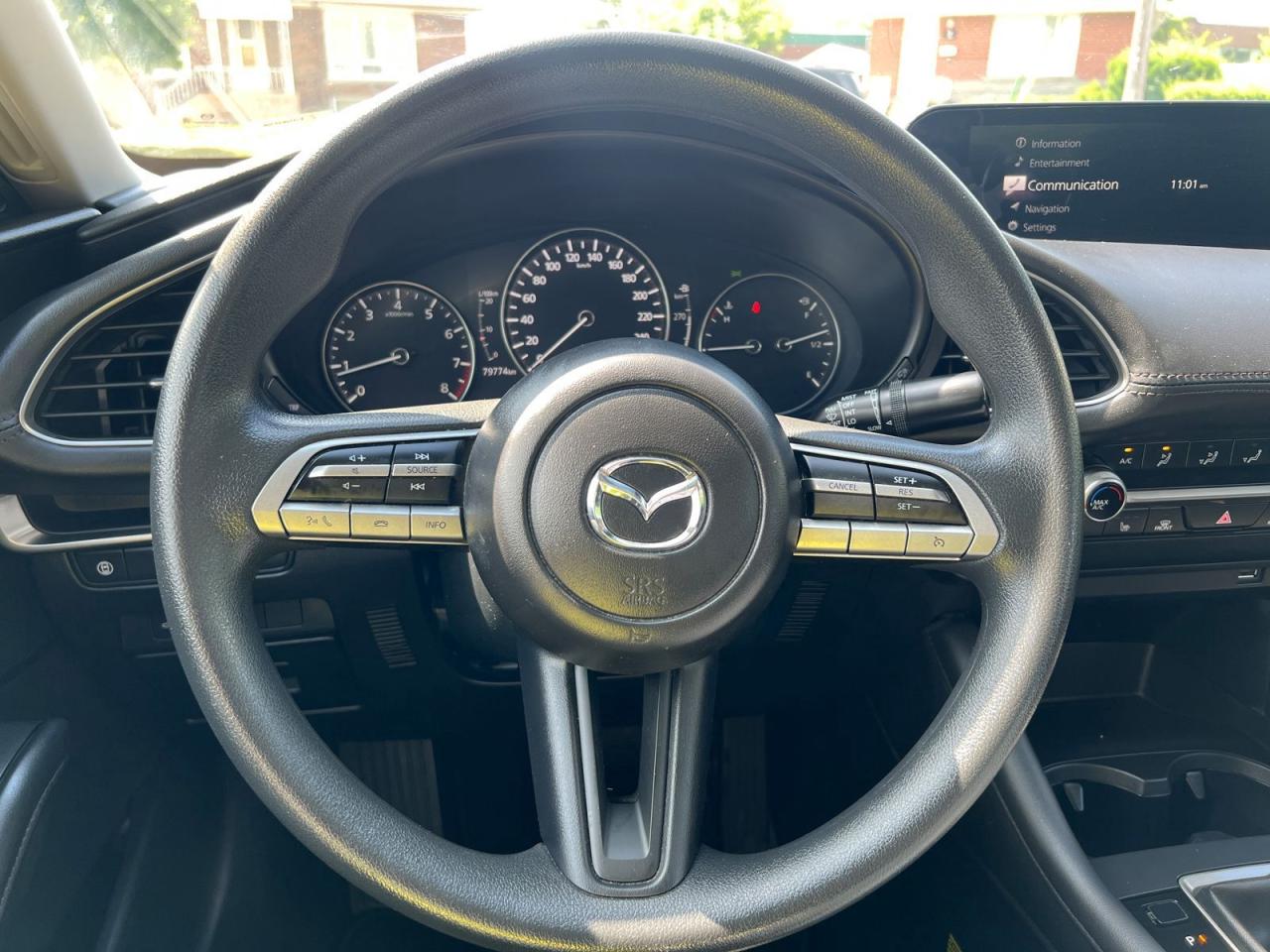 2020 Mazda MAZDA3 FWD - Photo #17