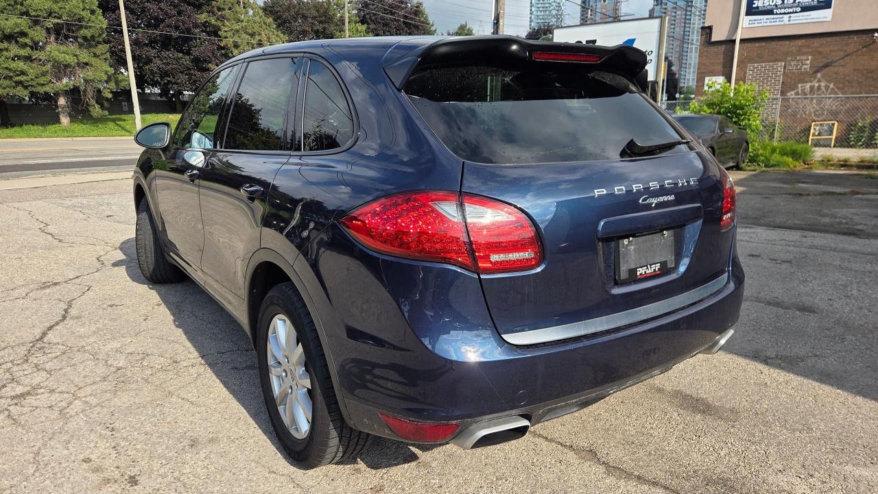 2014 Porsche Cayenne AWD TIPTRONIC - Photo #3